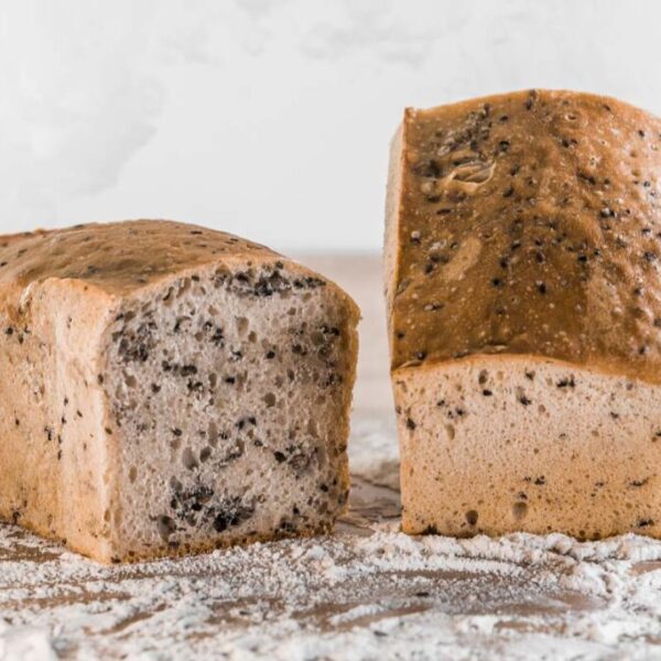 Orkiszowy 700 z czarnuszką