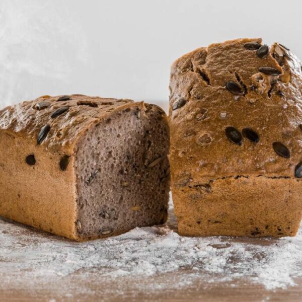 Chleb z płaskurki pełnoziarnistej